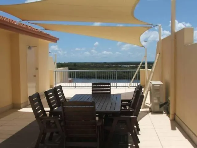 On The River Apartments Sunshine Coast Aparthotel